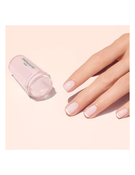 Mani stamper manucurist